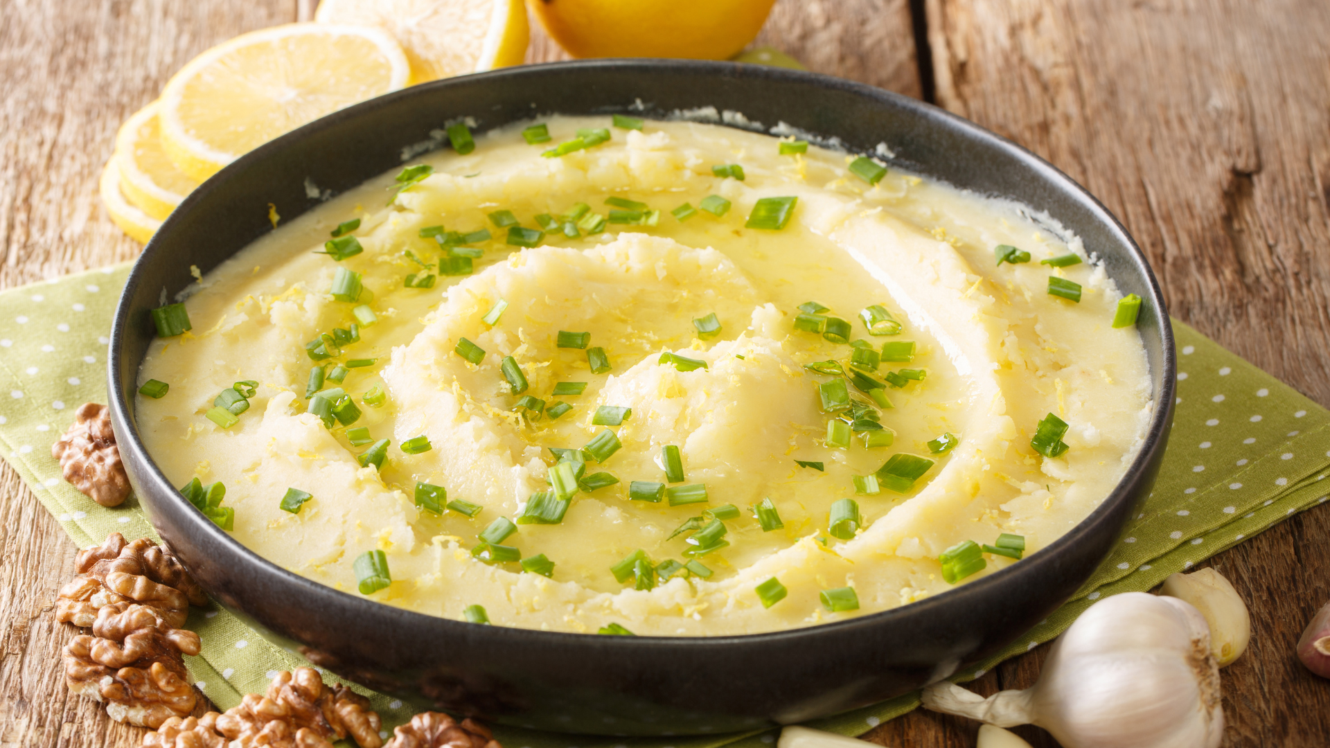 Greek Garlic Dip Skordalia